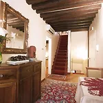 Residenza Ai Giardini 2*