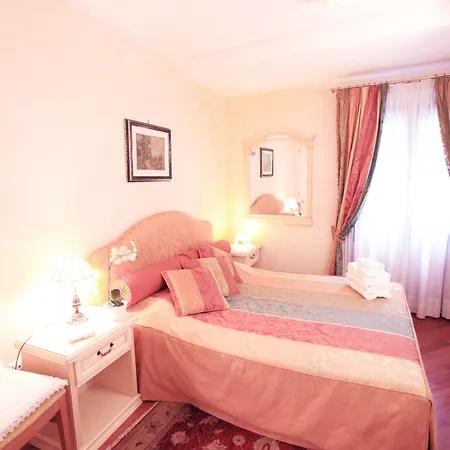 Residenza Ai Giardini 2* Venecia