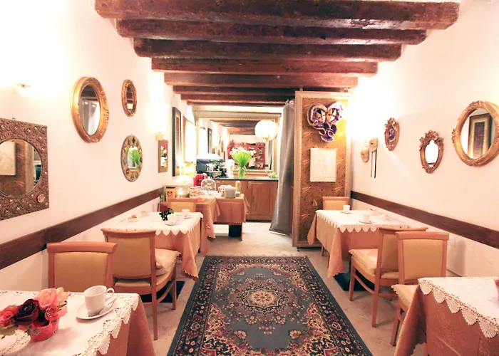 Residenza Ai Giardini Bed & Breakfast Venetië