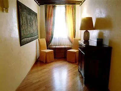 Residenza Ai Giardini 2* Venedig