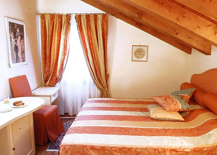 Residenza Ai Giardini Nocleg ze śniadaniem Wenecja